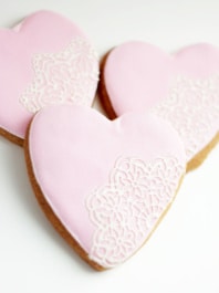 Печенье «Сердце с кружевом»