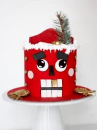 Новогодний торт «Щелкунчик»